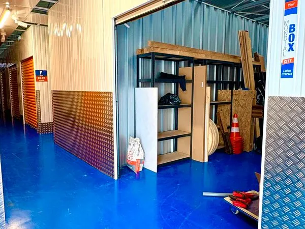 Garage sécurisé / Box de stockage / Garde-meuble