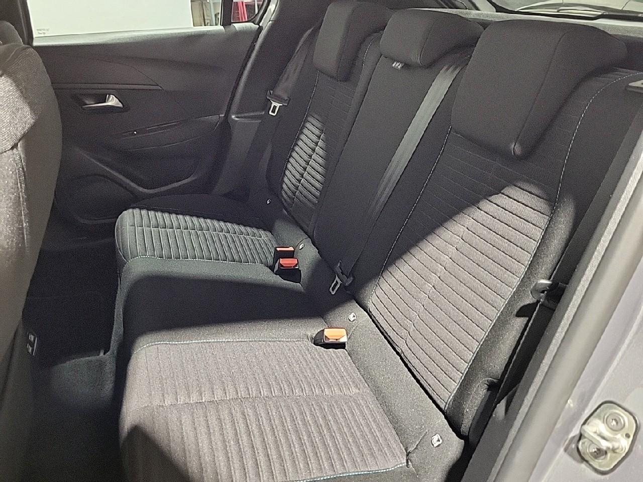 Peugeot 208 electrique 50 kwh 136ch style — photo 13