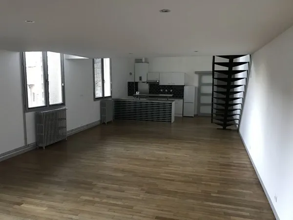Loft hyper centre de Sedsn