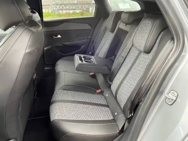 Peugeot 308 sw hybrid 145 e-dcs6 — photo 41