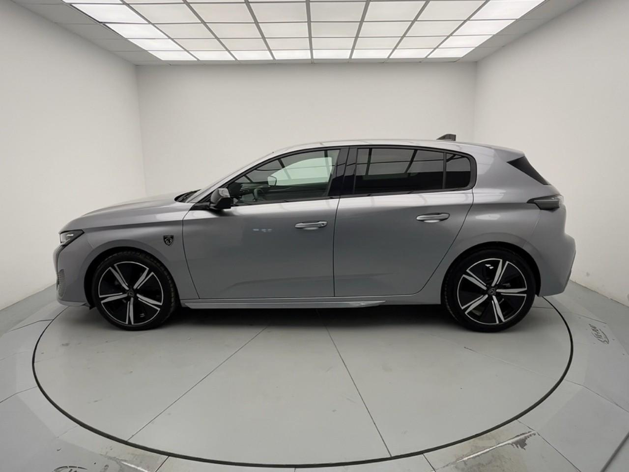 Peugeot 308 hybrid 145 e-dcs6 gt — photo 2