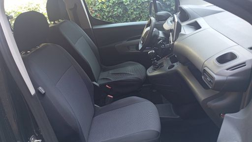 Peugeot Rifter 1.5 BlueHDi 130 - Allure – 2019 – 95002 km – Diesel – Boîte Manuelle — photo 23