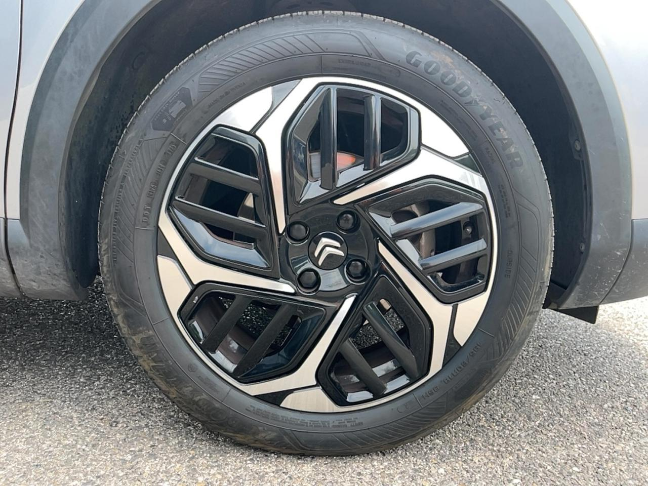 Citroën C4 puretech 130 s&s eat8 shine — photo 9