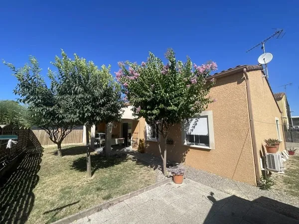A VENDRE ALES 2 MAISONS MITOYENNES