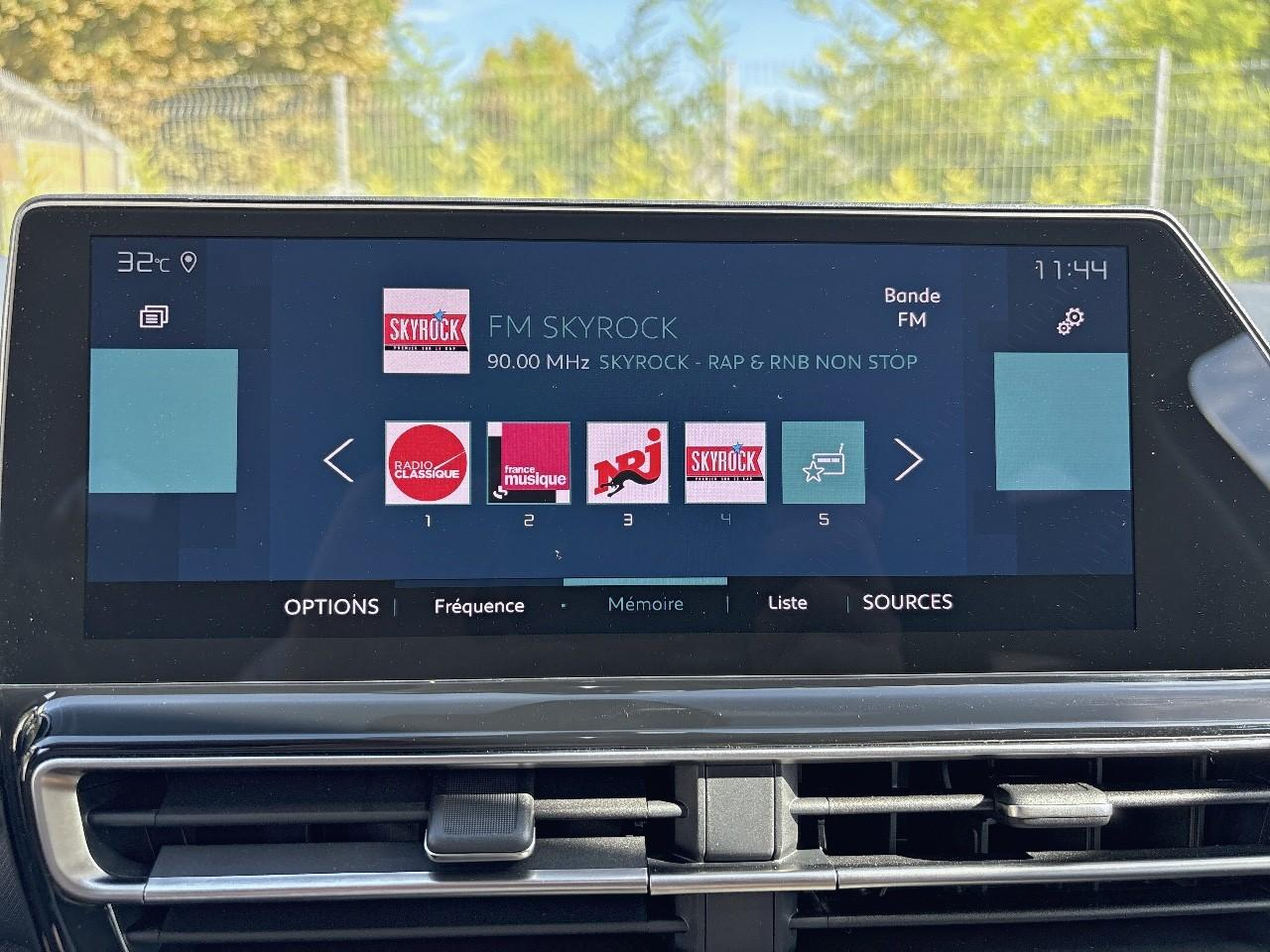 Citroën C5 Aircross hybrid rechargeable 225ch shine e-eat8 — photo 28
