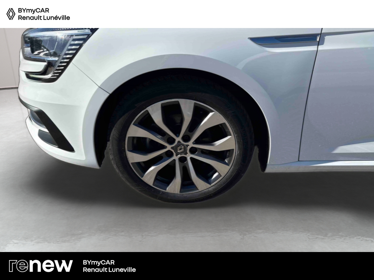 Renault Megane IV Berline Blue dCi 115 — photo 14
