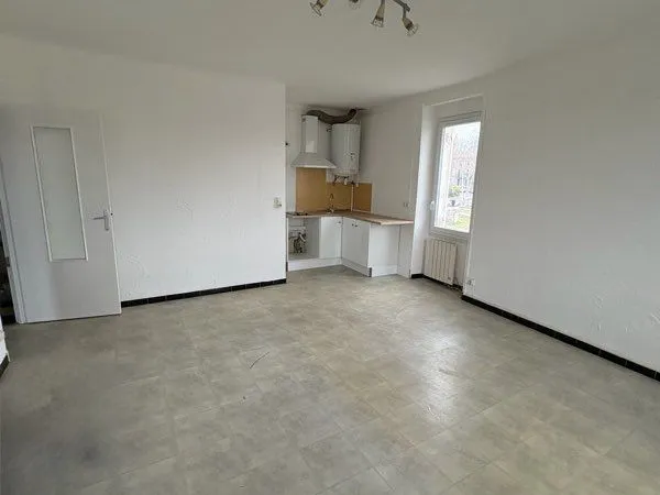 🏡 À LOUER - T2 47 m² - FACE À LA GARE SNCF - PROCHE LECLERC - DISPONIBLE IMMÉDIATEMENT