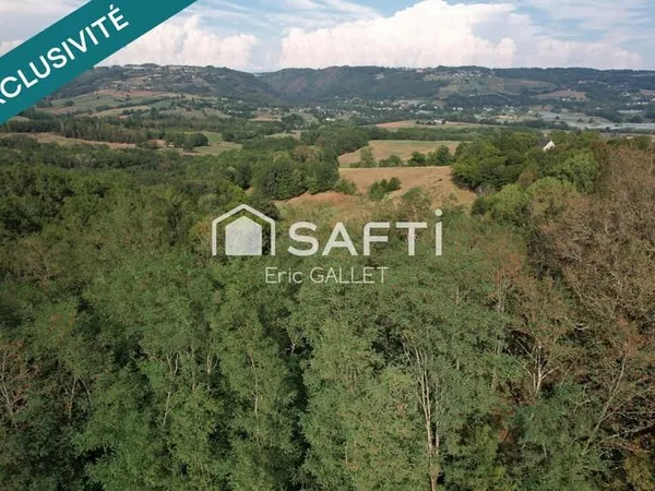 Terrain 2058 m²