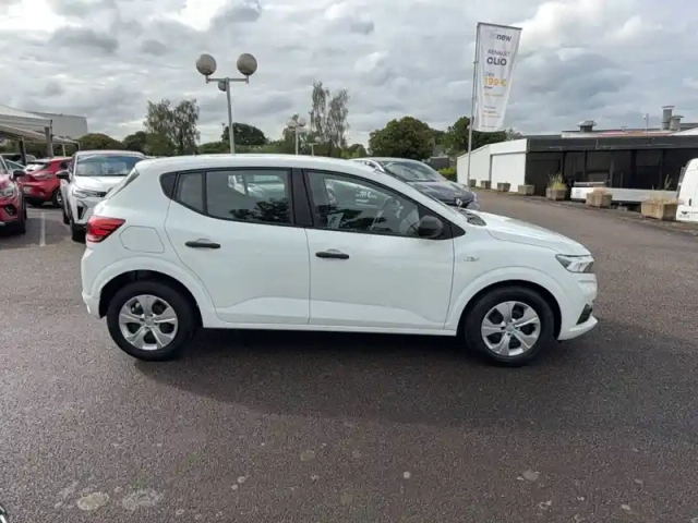 Dacia Sandero eco-g 100 — photo 52