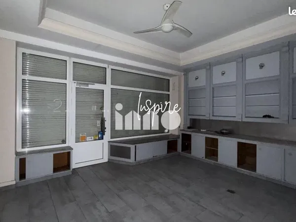Local commercial 65 m²