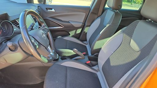 Opel Crossland X 1.2 Turbo 130 - Innovation – 2018 – 73005 km – Essence – Boîte Manuelle — photo 25