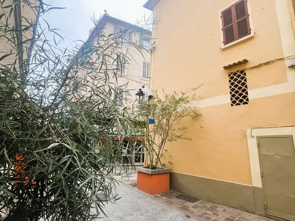 Maison 7 pièces 147 m²