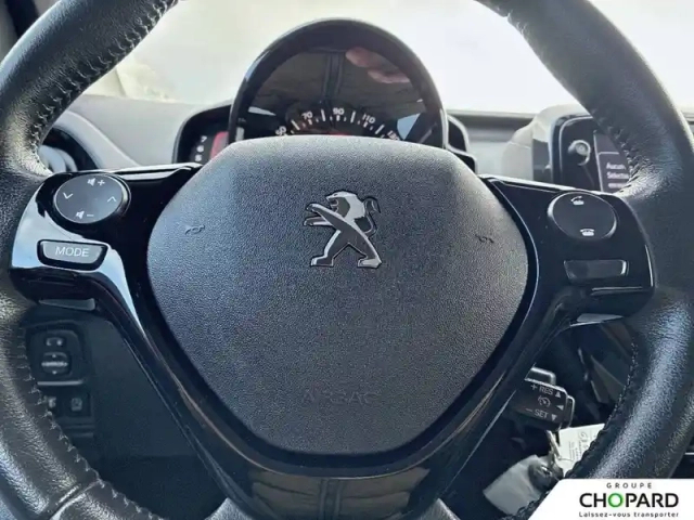 Peugeot 108 vti 72ch s&amp;s bvm5 — photo 3