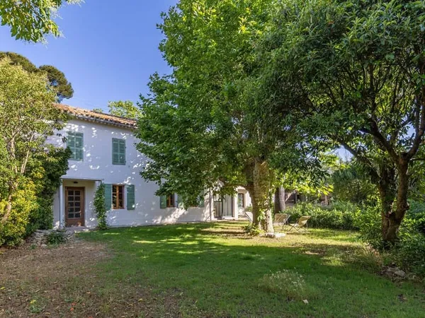 Maison 4 pièces 155 m²