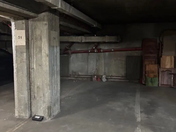 Parking 93, rue Falguière 75015 Paris
