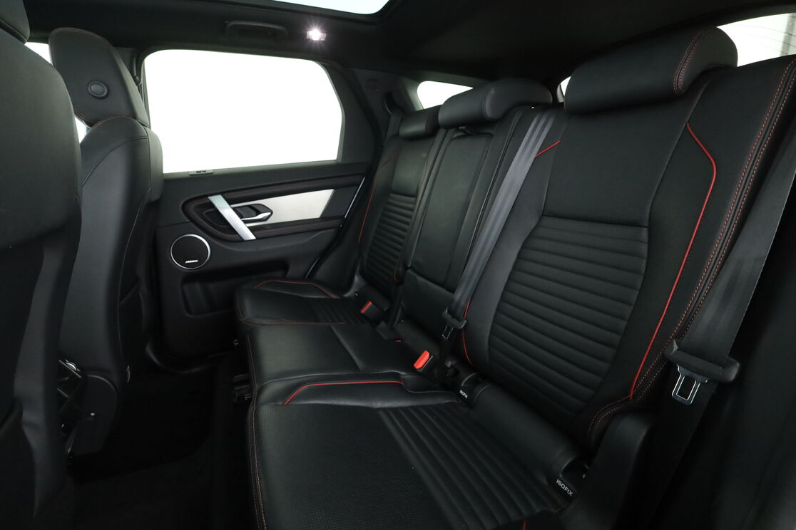 Land Rover Discovery Sport P300e PHEV AWD R-Dynamic SE Auto — photo 13