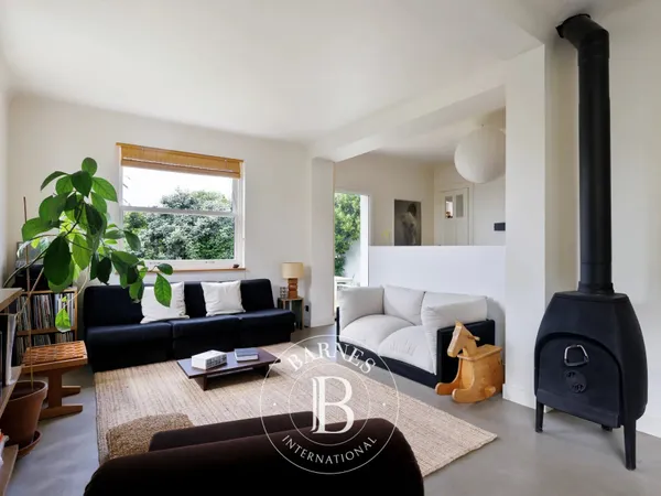 BIDART, MAISON DE VILLE RÉNOVÉE, AVEC JARDIN ET TERRASSE