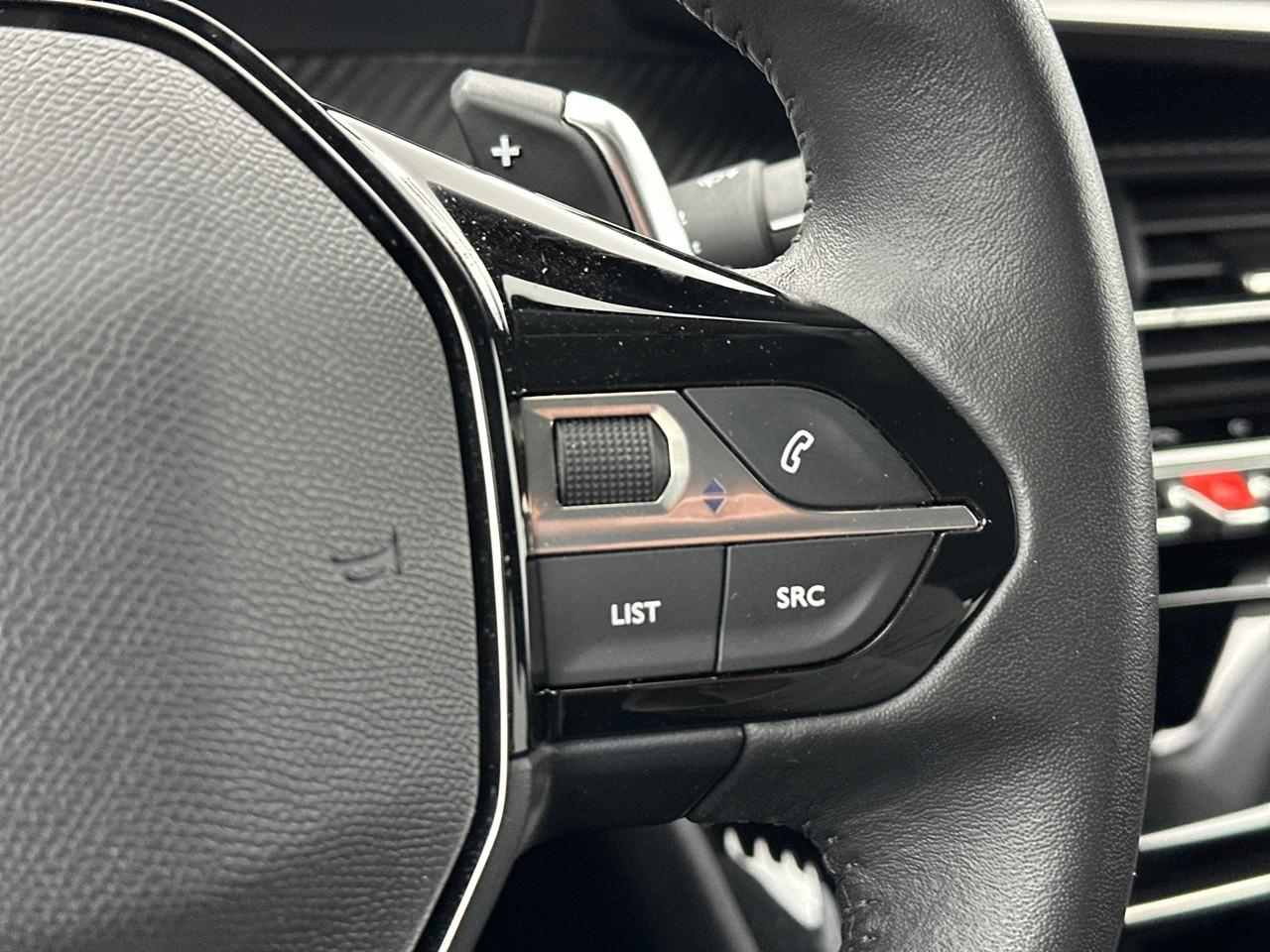 Peugeot 208 puretech 100 s&s eat8 active pack — photo 19