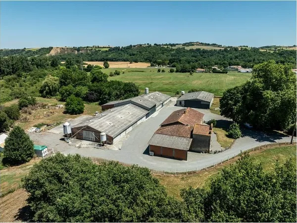 Bien agricole et foncier Vente Carbonne  294m² 699000€