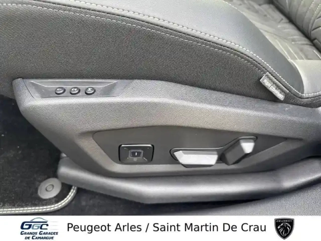 Peugeot 5008 hybrid 136 e-dcs6 — photo 12
