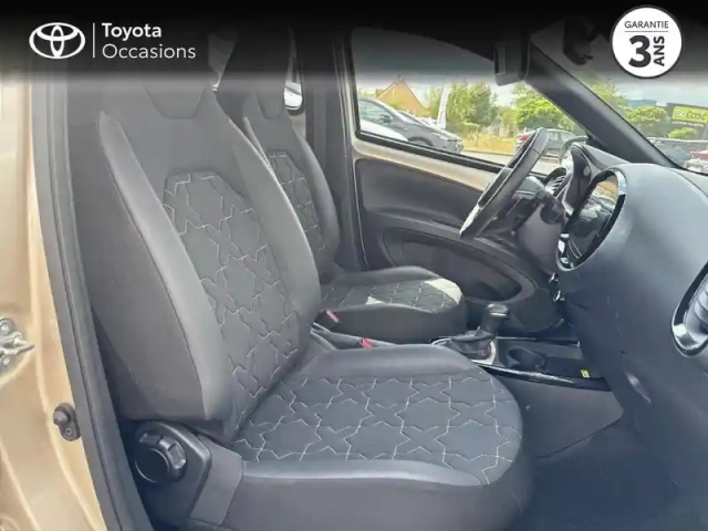 Toyota Aygo X 1.0 vvt-i 72ch collection s-cvt my24 — photo 6