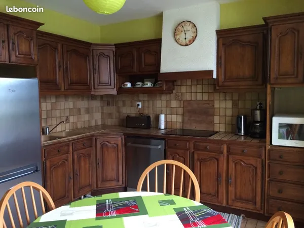 Chambre individuelle dans grande maison