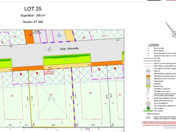 Terrain 366 m²