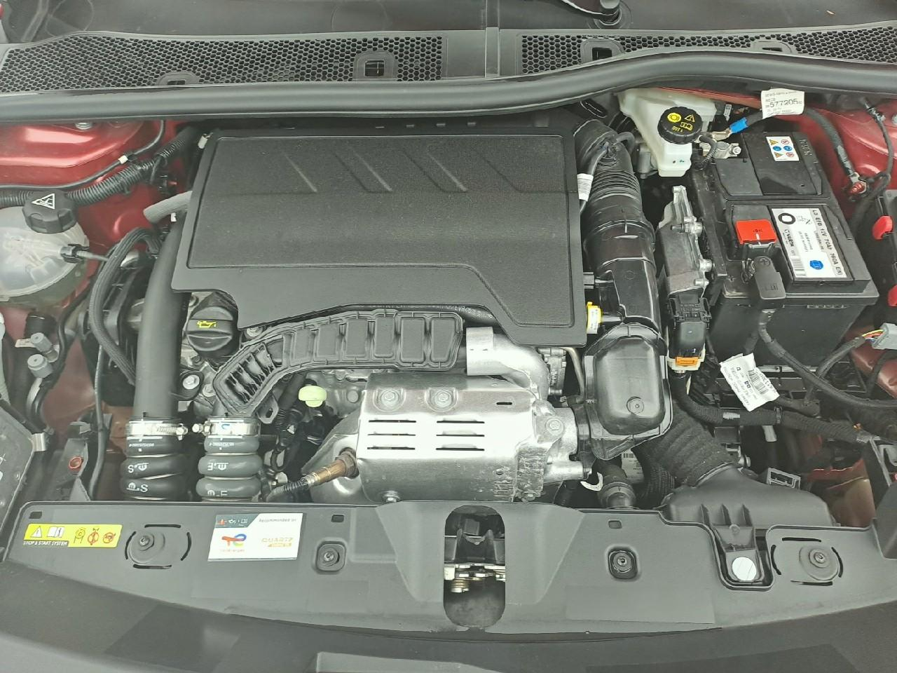 Peugeot 2008 puretech 130 s&s eat8 gt — photo 16