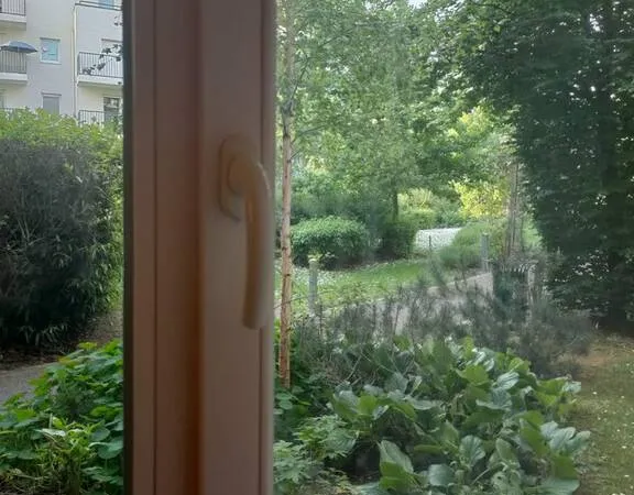 Studio 1 pièce 28 m²