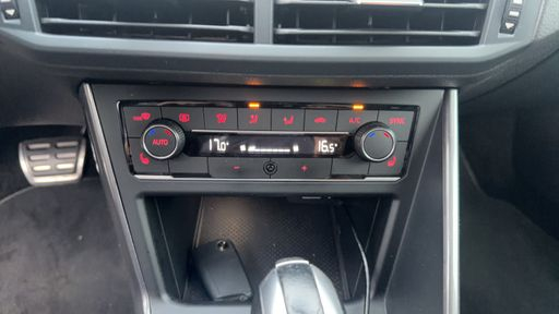 Volkswagen Polo GTI 2.0 TSI 200 DSG6 - N/A – 2019 – 130781 km – Essence – Boîte Automatique — photo 19