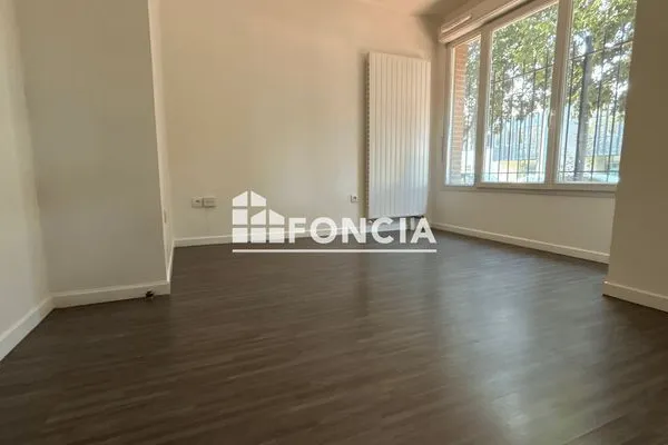 Studio 1 pièce 25 m²