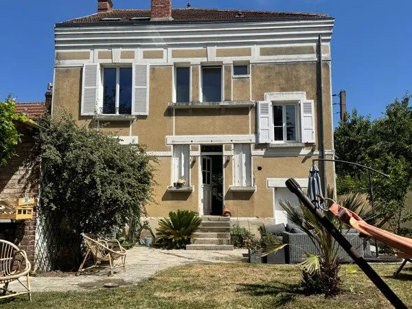 Maison familiale 6 chambres 188m2