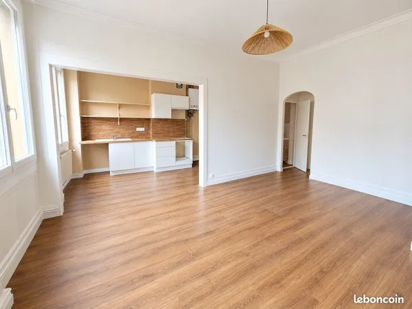 Appartement 2 pièces 61 m²