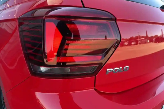 Volkswagen Polo 1.0 mpi 65 s&amp;s bvm5 — photo 32