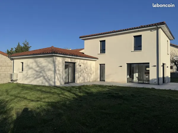 Villa 5 pièces 117 m²