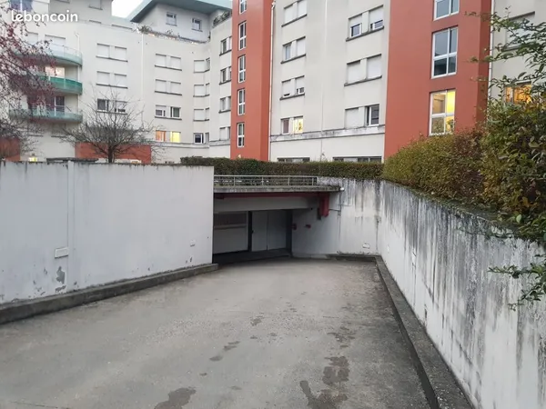 Location Garage Échirolles