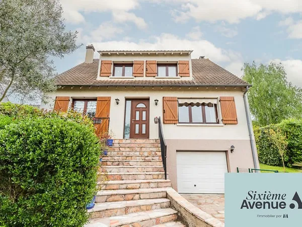 Maison Gravigny 7 pièce(s) 5 chambres dont 2 en RDC 163 m2