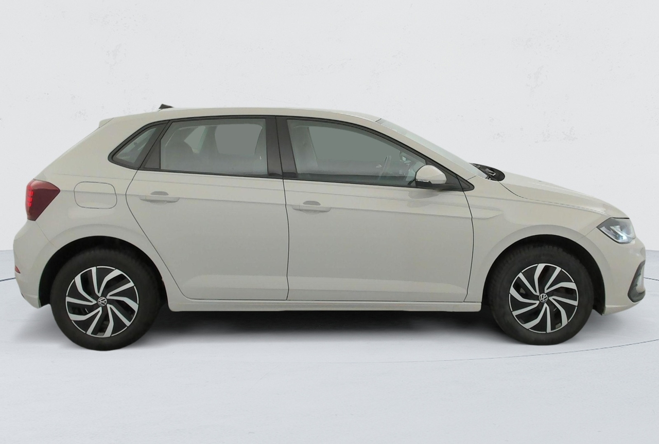 Volkswagen Polo — photo 6