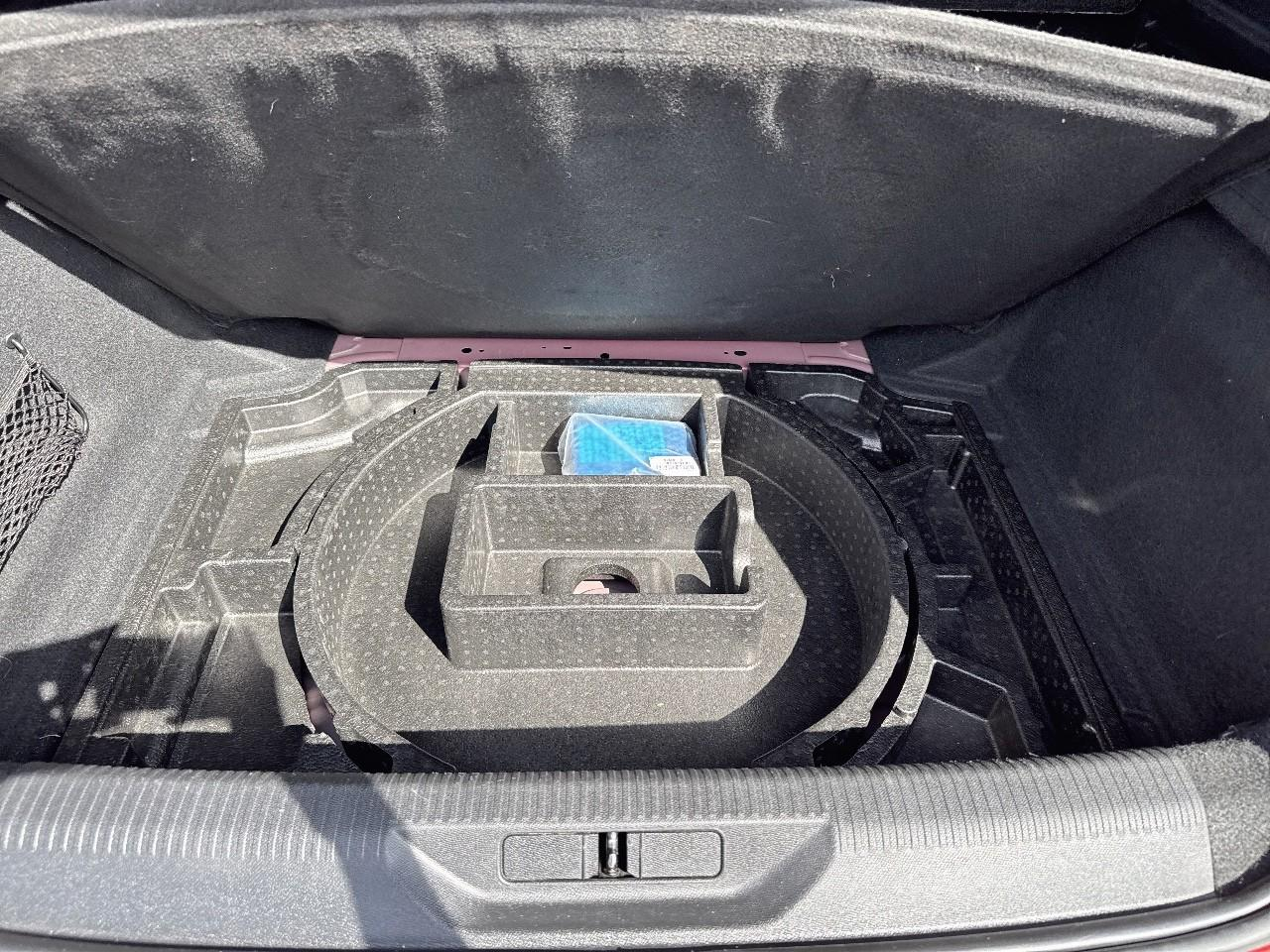 Peugeot 308 bluehdi 130ch s&s bvm6 allure pack — photo 11