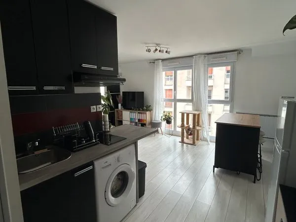 Appartement 2 pièces de 34 m², rue Evain