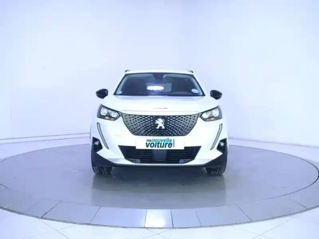 Peugeot 2008 electrique 136 ch — photo 36