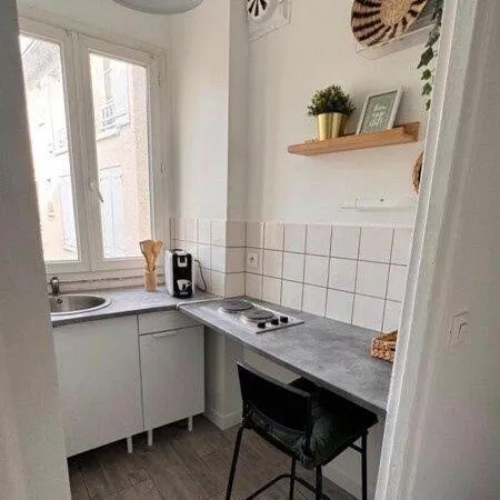 Studio 1 pièce 19 m²