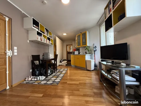 Studio 1 pièce 22 m²