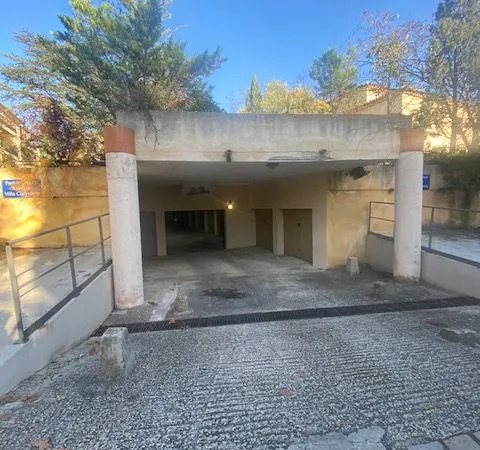Garage Box ,Aix en Provence