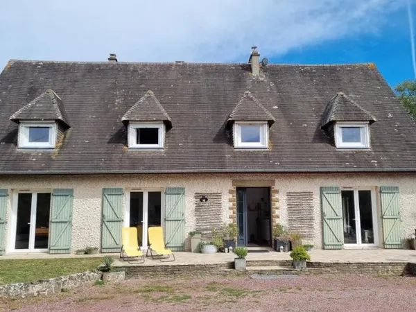 Maison 6 pièces 230 m²