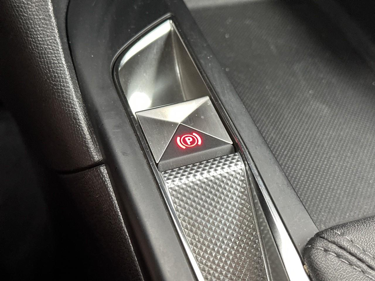 Ds Ds 3 crossback puretech 100 bvm6 bastille — photo 26