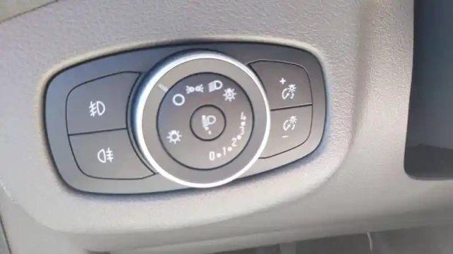 Ford Transit Connect fgn l1 1.0e100 e85 s&amp;s — photo 30