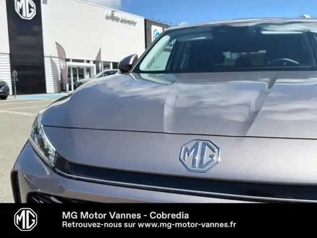 Mg Ehs 1.5 gdi 272ch phev luxury — photo 11
