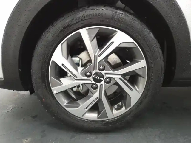 Kia Stonic 1.0 t-gdi 100 ch dct7 — photo 61