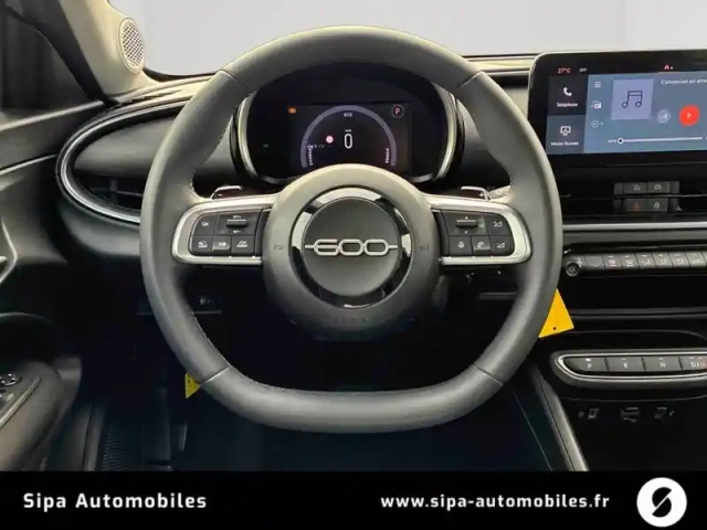 Fiat 600 1.2 hybrid 100ch dct6 — photo 14